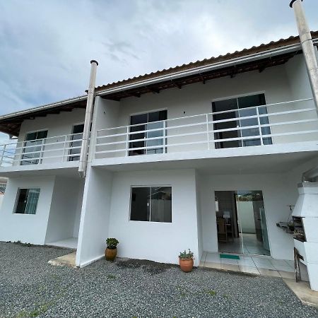 Cond. Serra Da Saudade Piçarras Kültér fotó